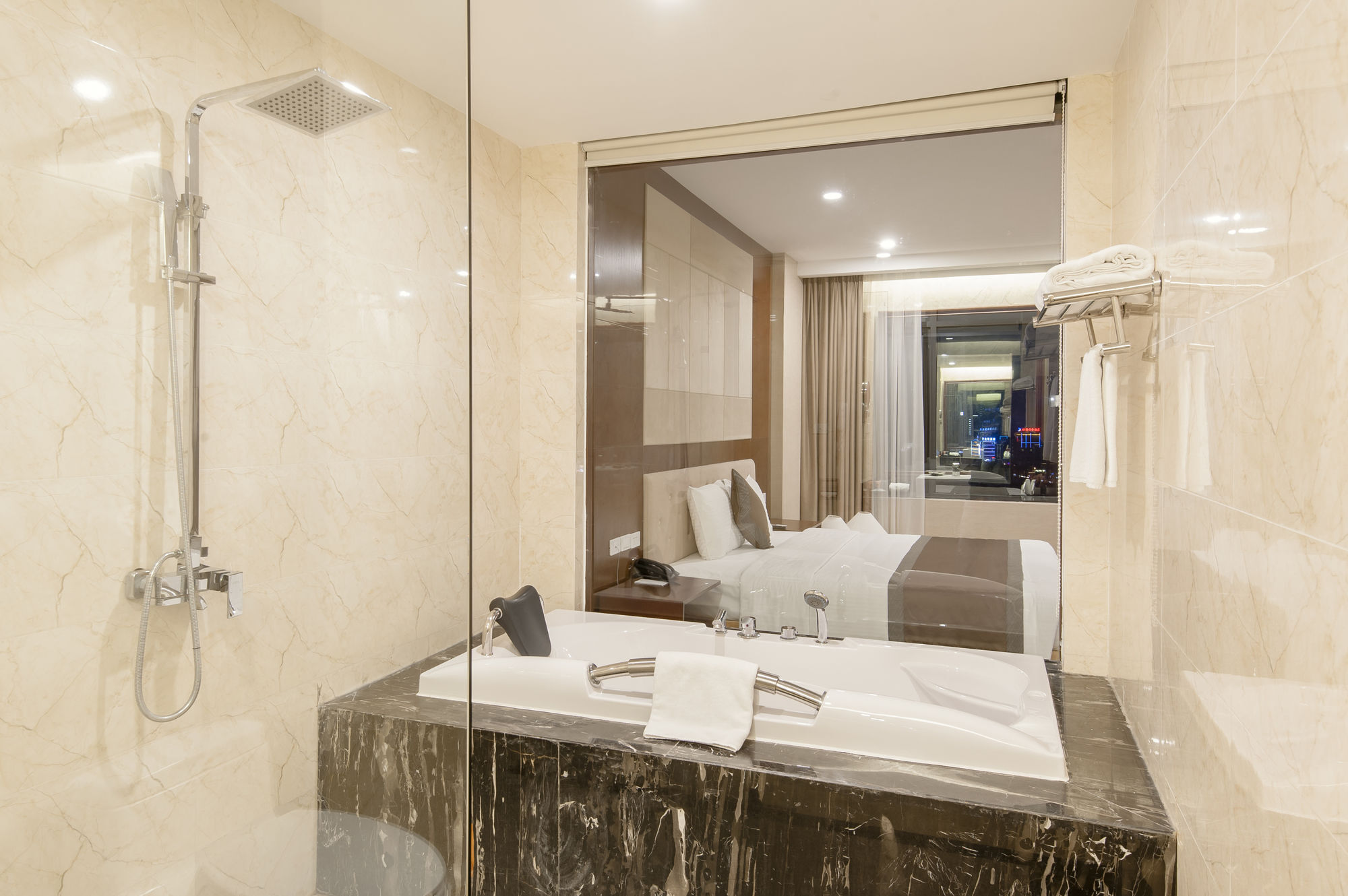 Muong Thanh Grand Lao Cai Hotel Buitenkant foto